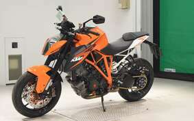 KTM 1290 SUPER DUKE R 2014 V3940