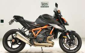 KTM 1290 SUPER DUKE R 2020 V3904