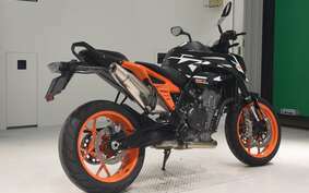 KTM 890 DUKE GP 2023 TU940