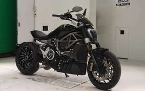 DUCATI DIAVEL X S 2016