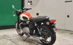 TRIUMPH BONNEVILLE T100 2017