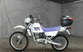 SUZUKI DJEBEL 200 (DR200SE) SH42A