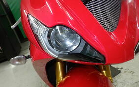 TRIUMPH DAYTONA 675 2009 MD1066