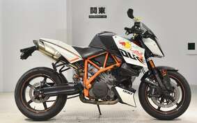 KTM 990 SUPER DUKE  R 2013 VD940