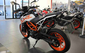 KTM 390 DUKE 2017 JPJ40