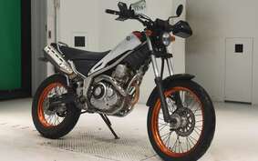 YAMAHA TRICKER DG16J