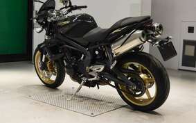 TRIUMPH STREET TRIPLE R 2010 MD4166