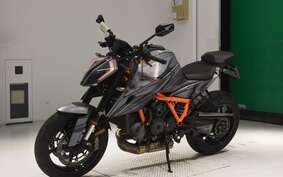 KTM 1290 SUPER DUKE R 2020