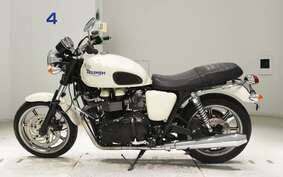 TRIUMPH BONNEVILLE 2011