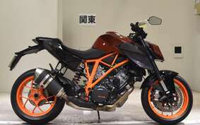 KTM 1290 SUPER DUKE R 2015 V3940