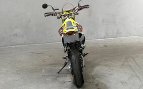 SUZUKI DR-Z400SM 2005 SK44A