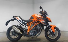 KTM 1290 SUPER DUKE R 2015 V3940