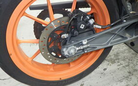 KTM 250 DUKE JGE40