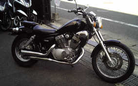 YAMAHA XV250S VIRAGO 1996 3DM