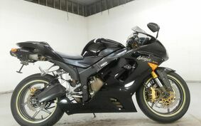 KAWASAKI NINJA ZX-6R 2005 ZX636C