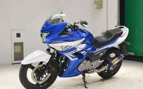 SUZUKI GSR250F