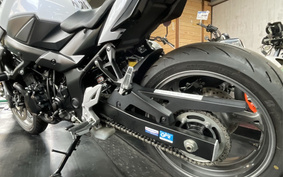 SUZUKI GSR750 2016 C5112