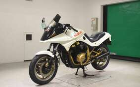 SUZUKI GSX750S KATANA Gen.3 1984 GR72A