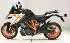 KTM 1290 SUPER DUKE GT 2020