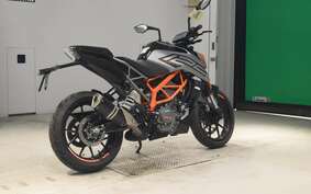 KTM 125 DUKE JPA40