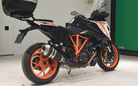 KTM 1290 SUPER DUKE GT 2019