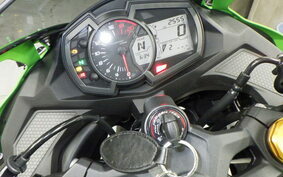 KAWASAKI ZX-25R ZX250E