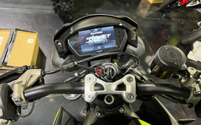 TRIUMPH STREET TRIPLE RS 2021 HDA554