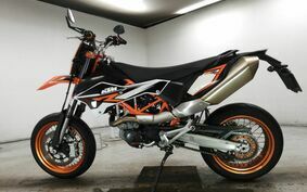 KTM 690 SMC R 2013 LST40