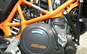 KTM 690 SMC R 2023