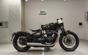 TRIUMPH BONNEVILLE BOBBER 2020 AD90HW