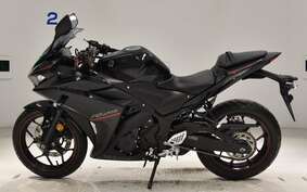 YAMAHA YZF-R25 A RG43J