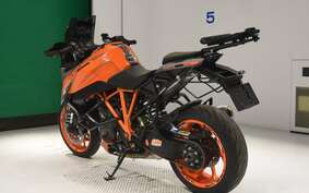 KTM 1290 SUPER DUKE GT 2022