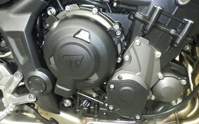 TRIUMPH TRIDENT 660 2021 GL10U3