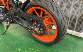 KTM 390 RC 2018 JYJ40