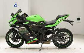 KAWASAKI ZX-25R ZX250E