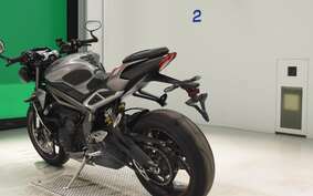 TRIUMPH STREET TRIPLE RS 2019 DA554Z