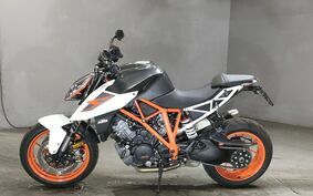 KTM 1290 SUPER DUKE R 2017 V3940