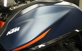 KTM 1290 SUPER DUKE R 2024