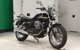 MOTO GUZZI V7 CLASSIC 2012 LWJ0