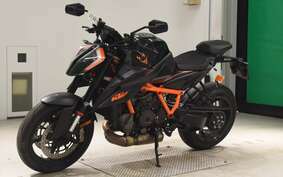 KTM 1290 SUPER DUKE R 2020 V3940