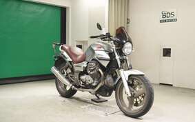 MOTO GUZZI BREVA 750 2004