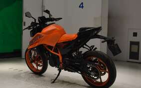 KTM 390 DUKE 2024