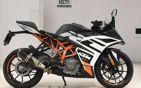 KTM 390 RC 2022 JYJ40