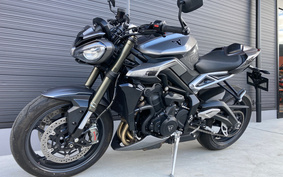 TRIUMPH STREET TRIPLE RS 2023 DA614A