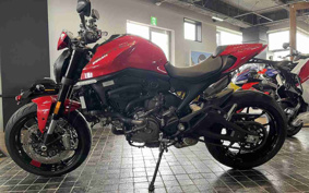 DUCATI MONSTER 937+ 2021 1M00A