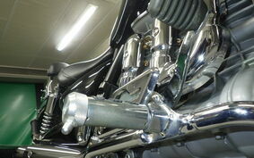 TRIUMPH ROCKET III 2005 LC1035