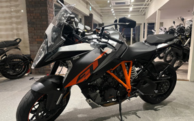 KTM 1290 SUPER DUKE GT 2017 V6940