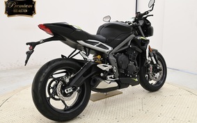 TRIUMPH STREET TRIPLE RS 2021