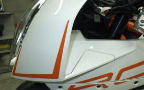 KTM 1190 RC8 R 2014