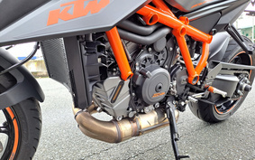 KTM 1290 SUPER DUKE R 2020 V3940